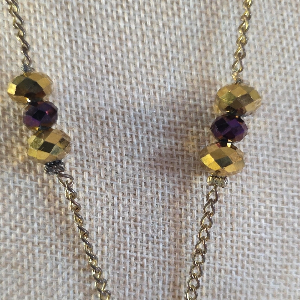 Vintage-style Gold-tone And Purple Cascading Rhinestone Pendant - Picture 4 of 6